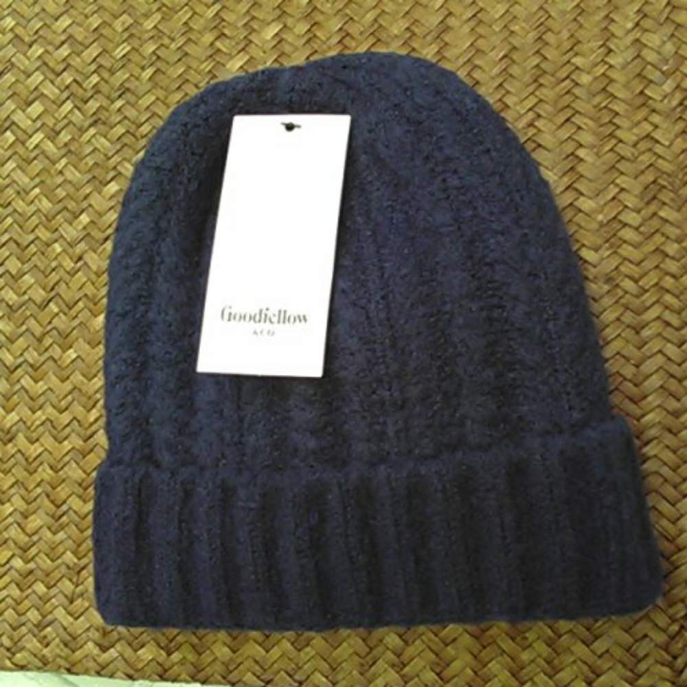 Knitted beanie hat navy blue GOODFELLOW & CO.